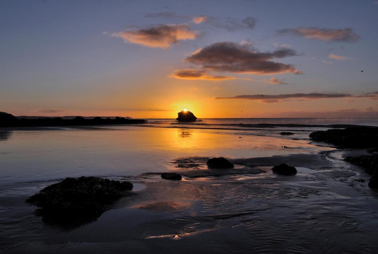 Millendreath Beach Resort Looe Buitenkant foto