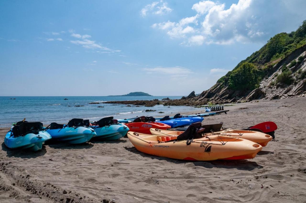 Millendreath Beach Resort Looe Buitenkant foto